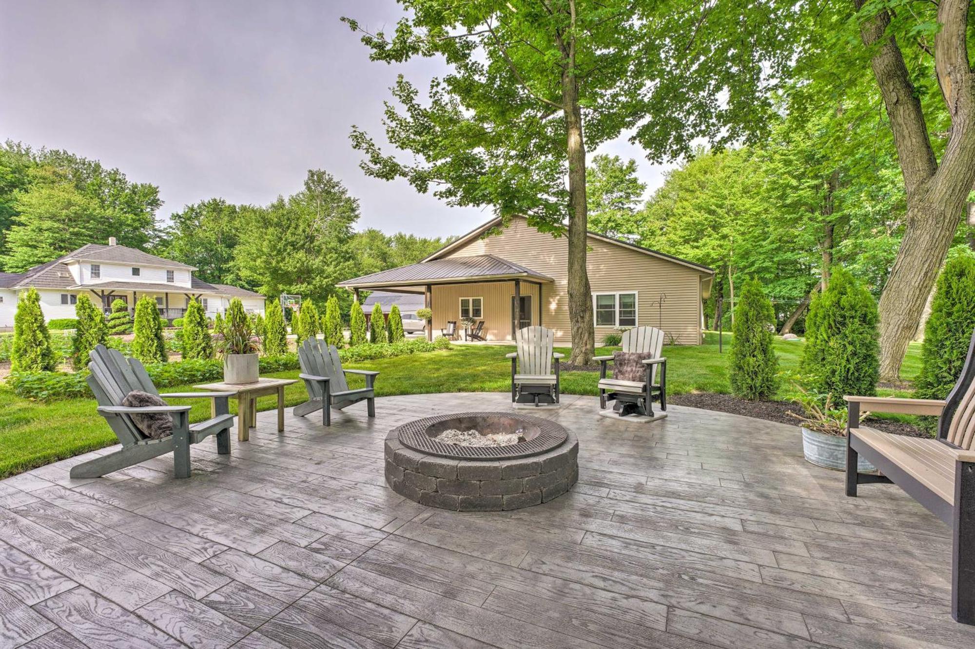 With Fire Pit!